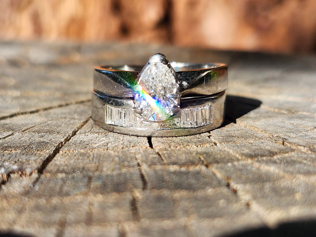 .90 Carat 14K White Gold Pear Cut Natural Diamond Bridal Ring Set