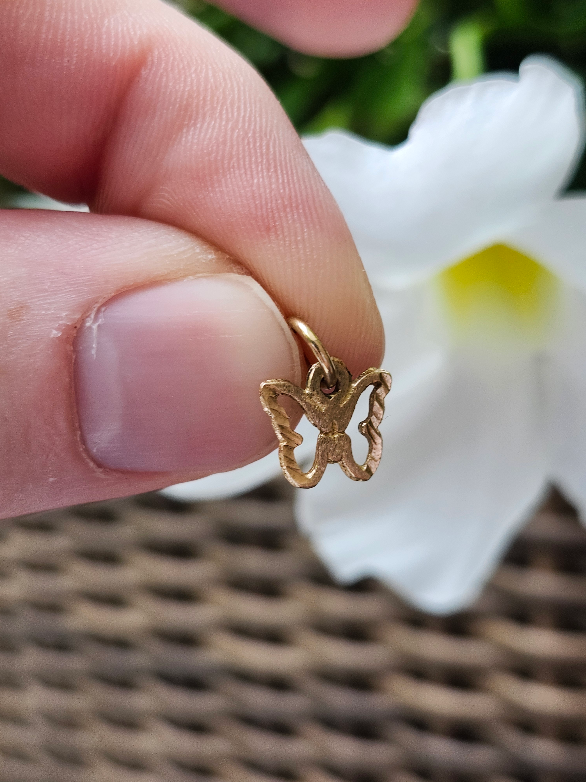 18K Gold Minimalist Butterfly Pendant - Image 4