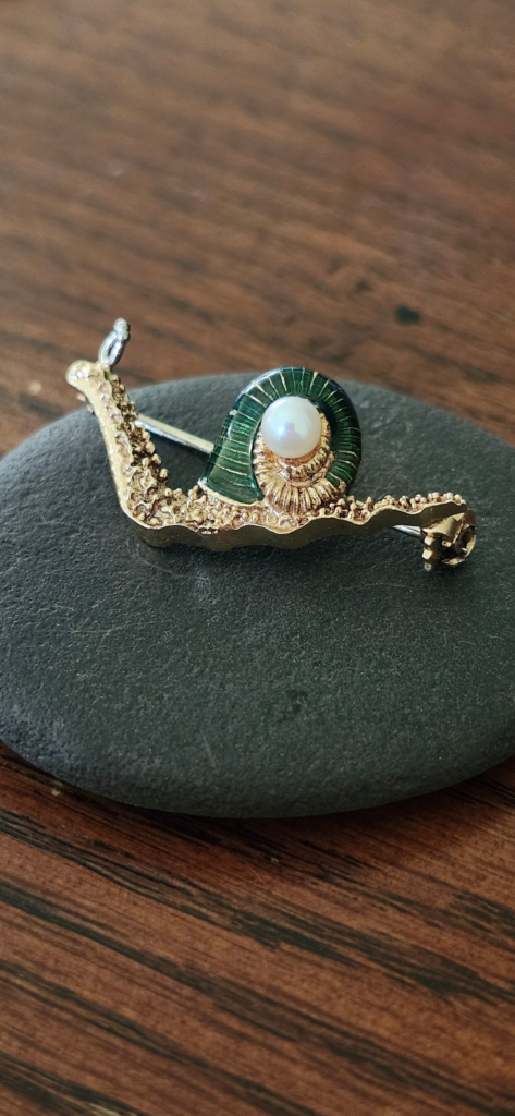 18K MCM Itallian-Made Gold Snail Brooch