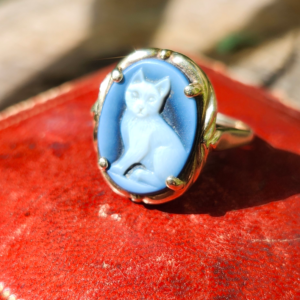 Vintage 10K Sardonyx Cat Cameo Ring