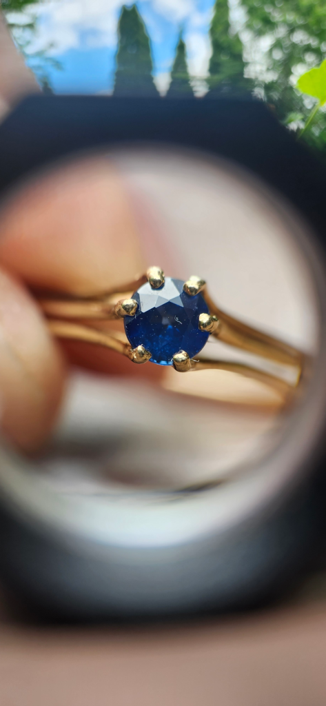 10K Plumb Gold Natural Vivid Blue Sapphire Ring
