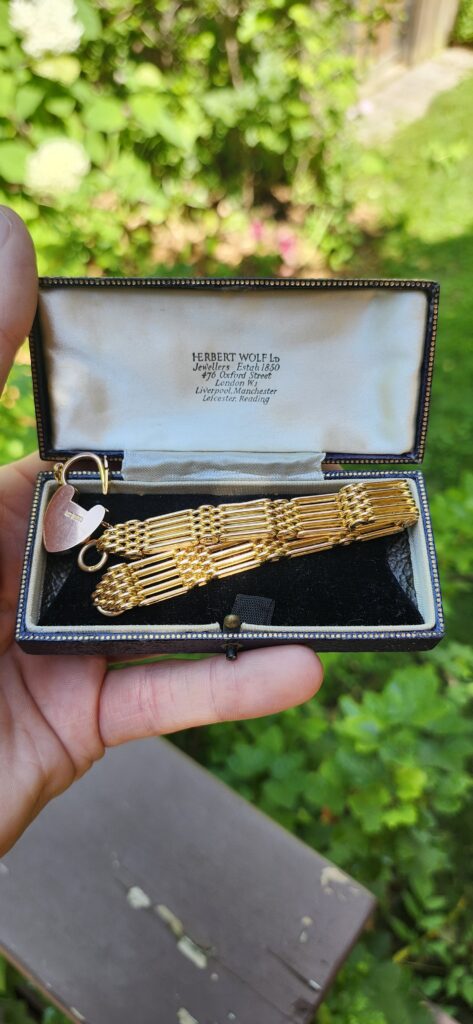 Antique 9ct Gold Gate Bracelet With Heart Lock