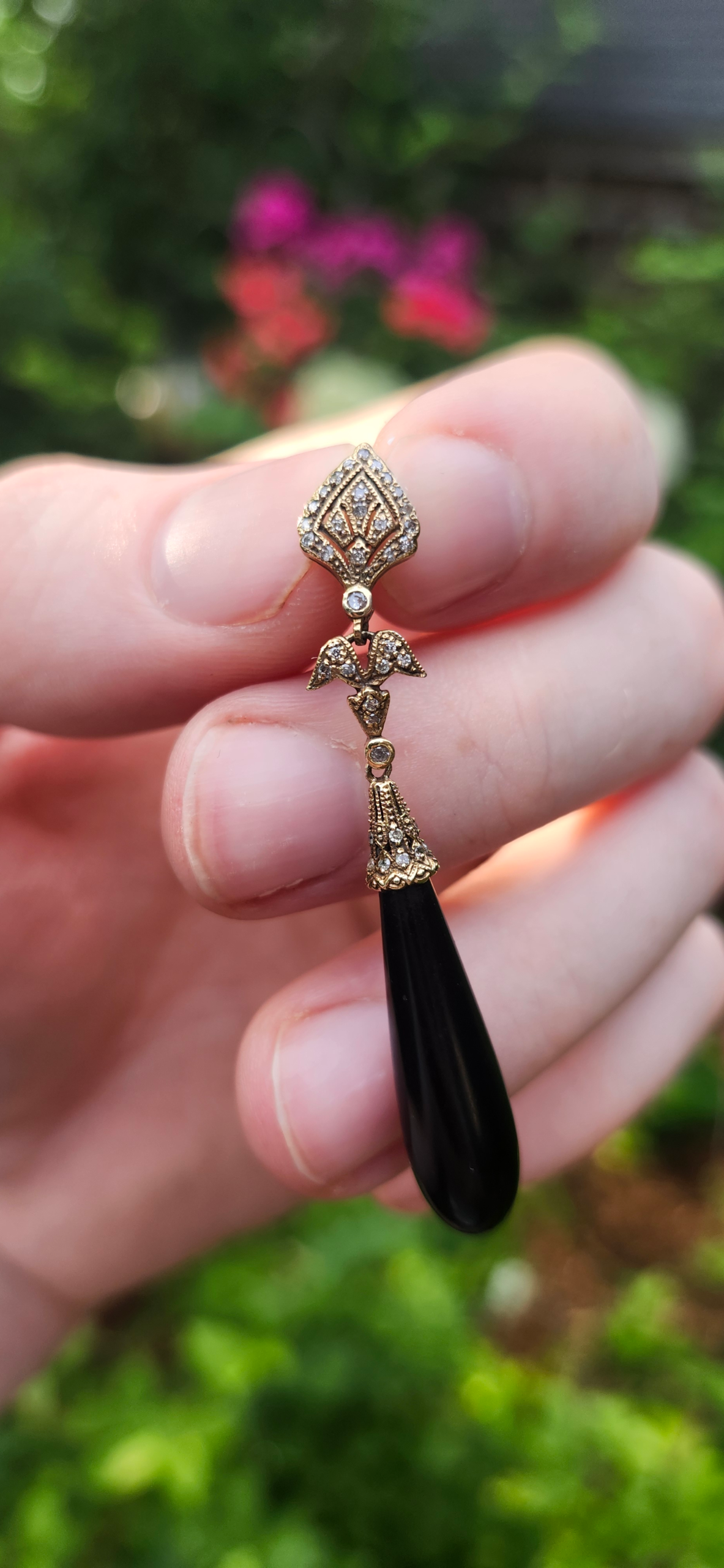 Old fashioned pendant