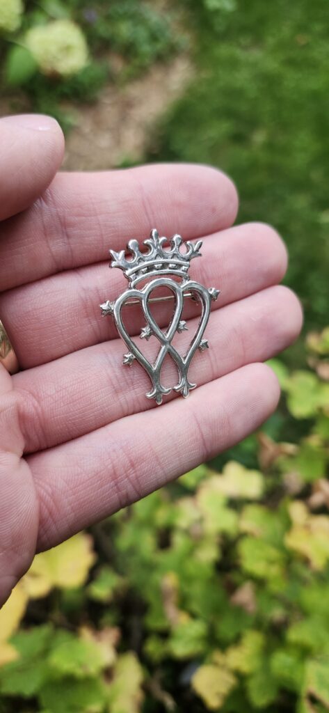 Sterling Silver Scottish Luckenbooth Brooch